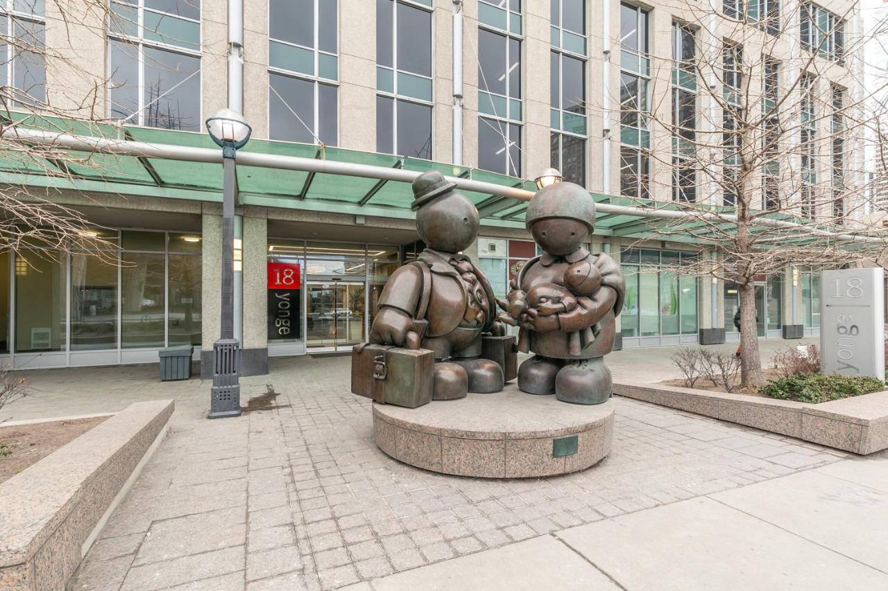 Globalstay Yonge St Condos Toronto Eksteriør billede