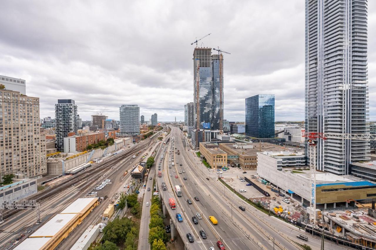 Globalstay Yonge St Condos Toronto Eksteriør billede
