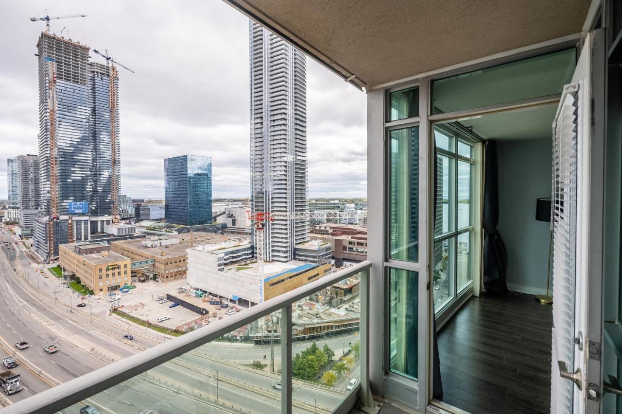 Globalstay Yonge St Condos Toronto Eksteriør billede